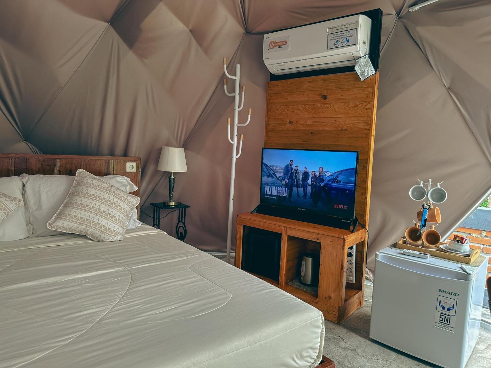 Moondock Luxury Camp